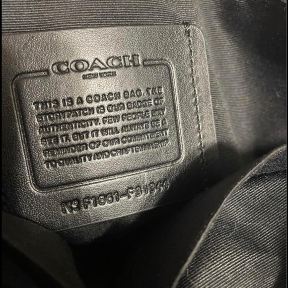 Coach purse, great condition - Picture 2 of 2